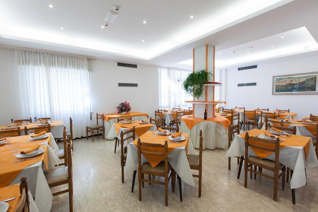 Hotel Graziana 리치오네 외부 사진