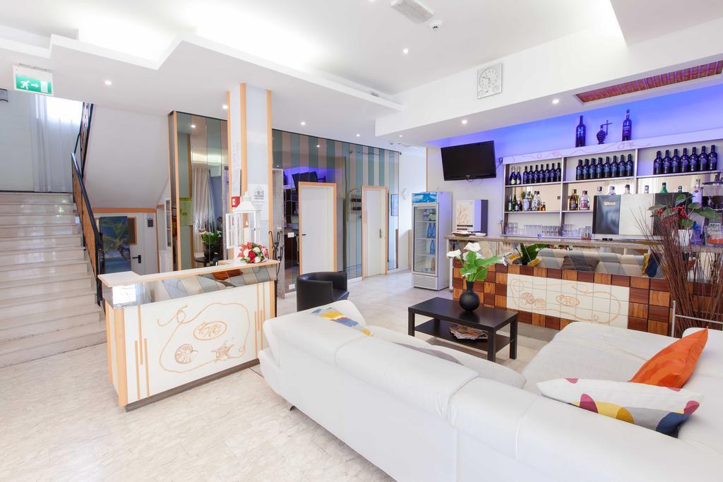 Hotel Graziana 리치오네 외부 사진